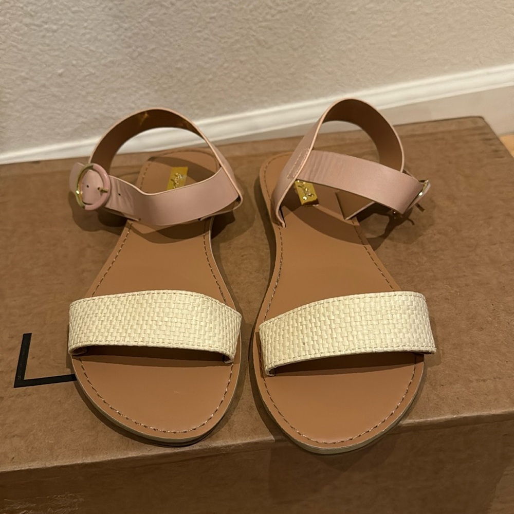 Women’s Reuben Sandals, Size 7, New